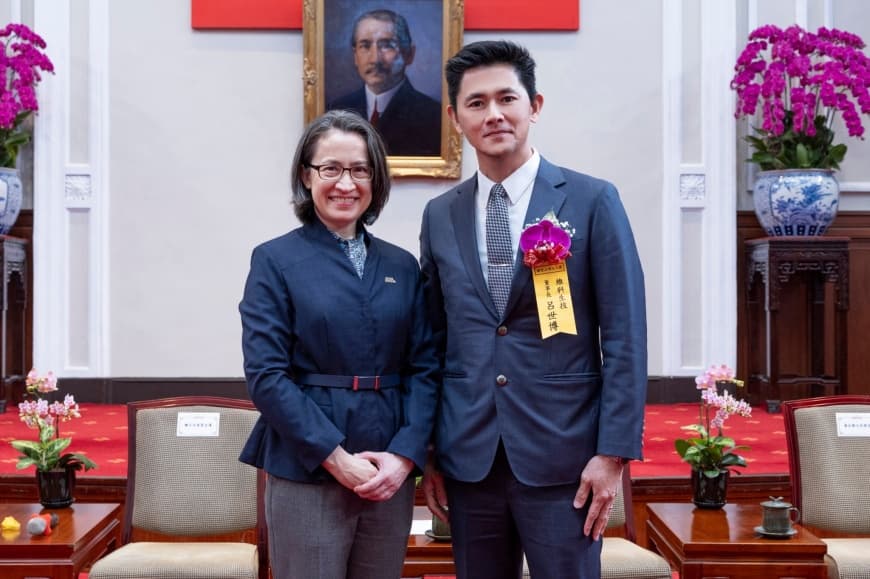 總統府表揚!婕樂纖榮獲國家品牌玉山獎雙首獎 獲副總統蕭美琴接見