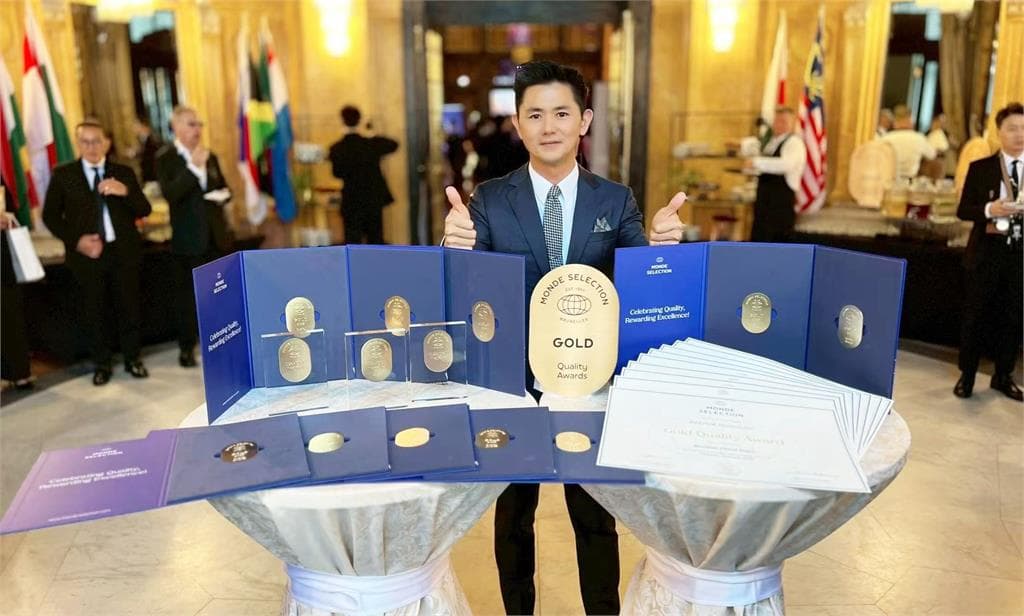 2025世界品質標章Monde Selection婕樂纖勇奪19面大獎 台灣生技品牌再創國際榮耀